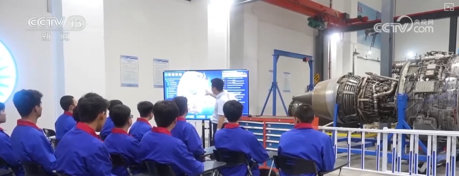 667.4亿元、5522亿元、1566.8亿元……力度加大！“数”看经济半年报感知民生温度