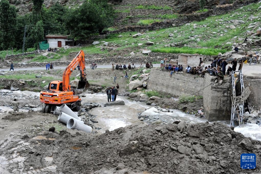 巴基斯坦暴雨致数百人死伤 巴基斯坦暴雨致数百人死伤