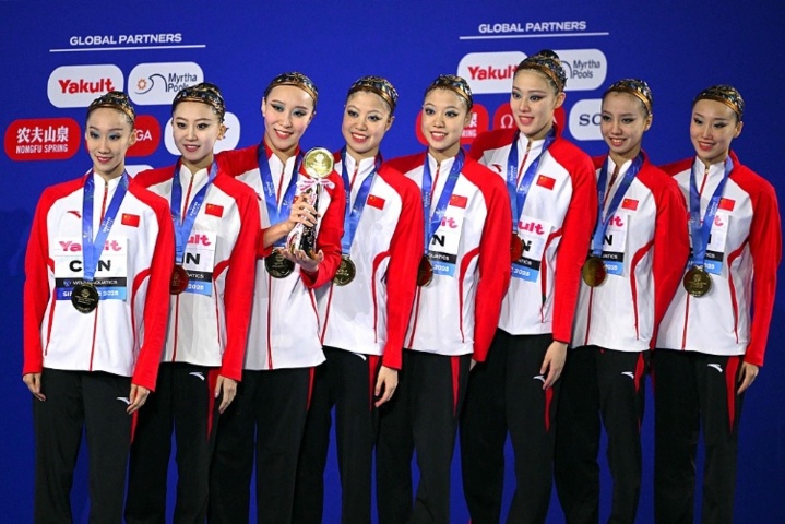 4金3银 中国花样游泳队绝境中包揽集体项目全部金牌