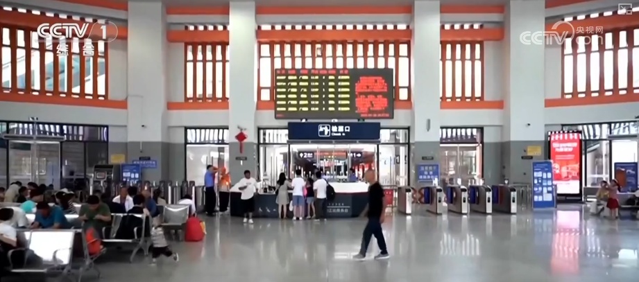 “村超”重启“感恩”情意浓 奔赴一座城汇聚起建设家园精气神