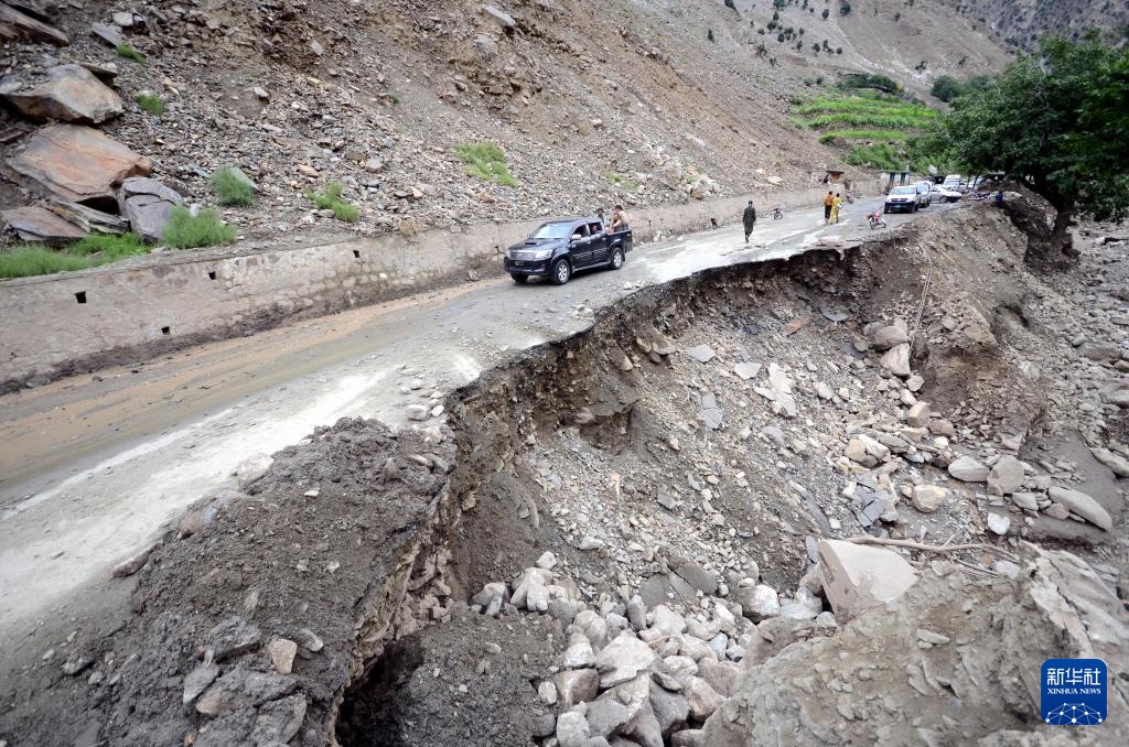 巴基斯坦暴雨致数百人死伤 巴基斯坦暴雨致数百人死伤