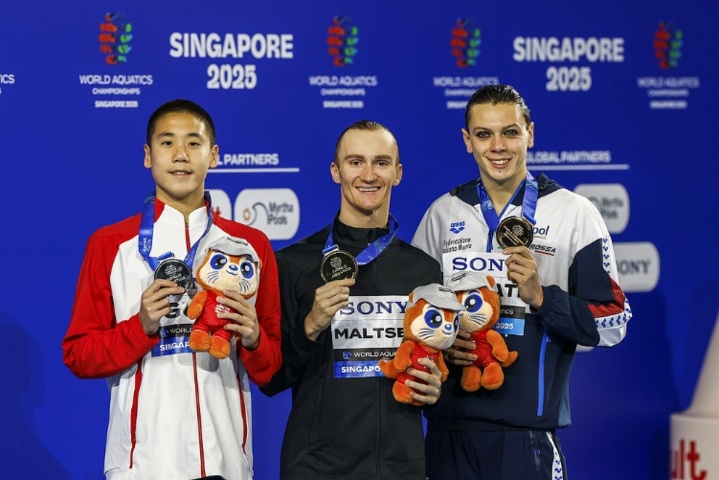 4金3银 中国花样游泳队绝境中包揽集体项目全部金牌