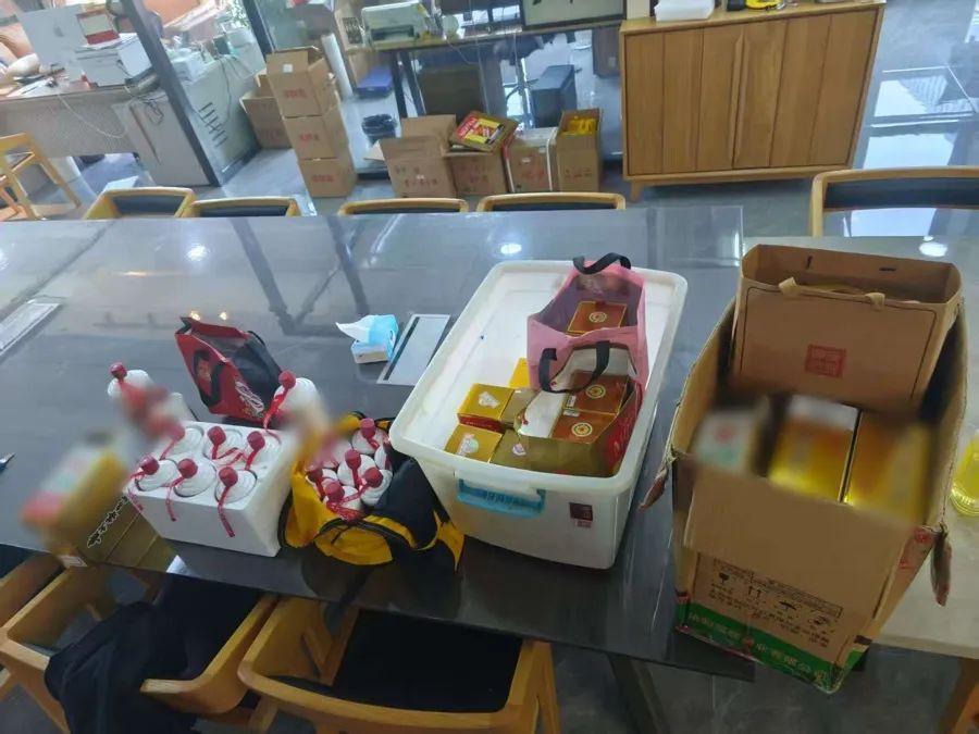 获利20万！自带茅台被调包，两名服务员已被刑拘！