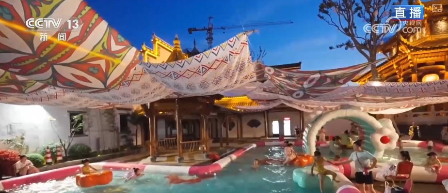 夜晚亮起来、人气旺起来、消费火起来 夜间文旅“热”力十足激活经济新动能