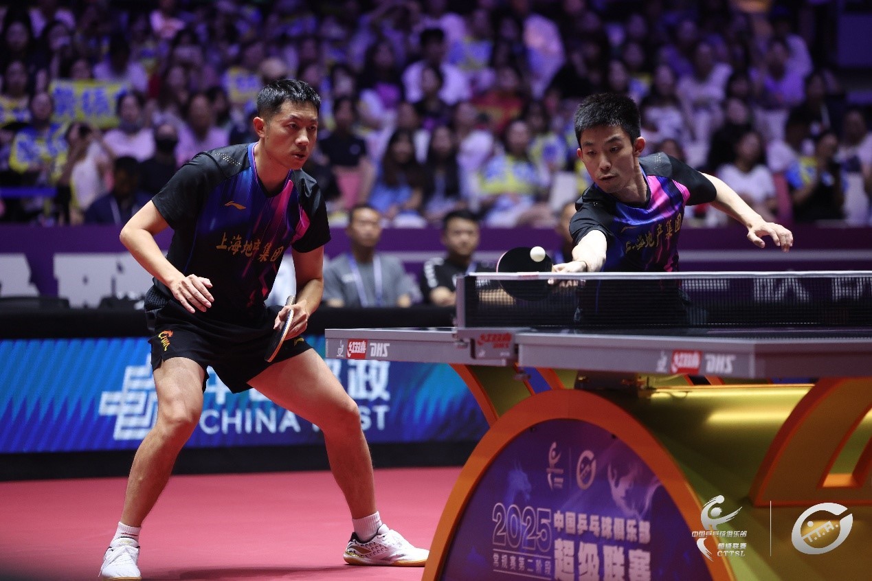 乒超联赛厦门站：场内巅峰对决 场外乐趣纷呈