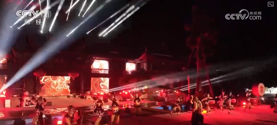 夜晚亮起来、人气旺起来、消费火起来 夜间文旅“热”力十足激活经济新动能