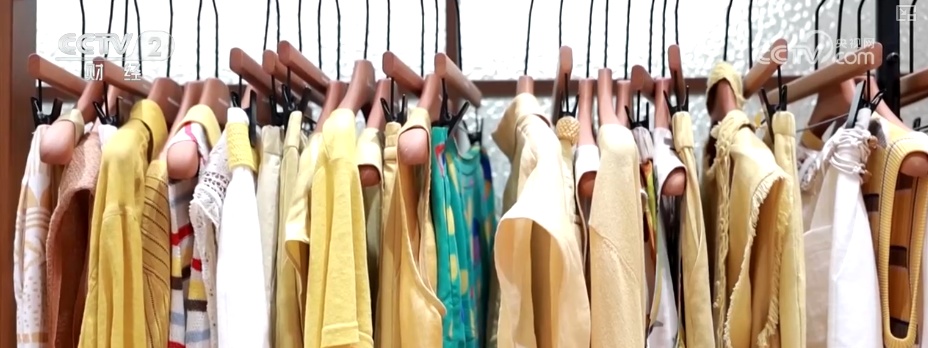 “科技+时尚”重塑消费者衣橱体验 智能化提速“跑出”时尚经济新潜力