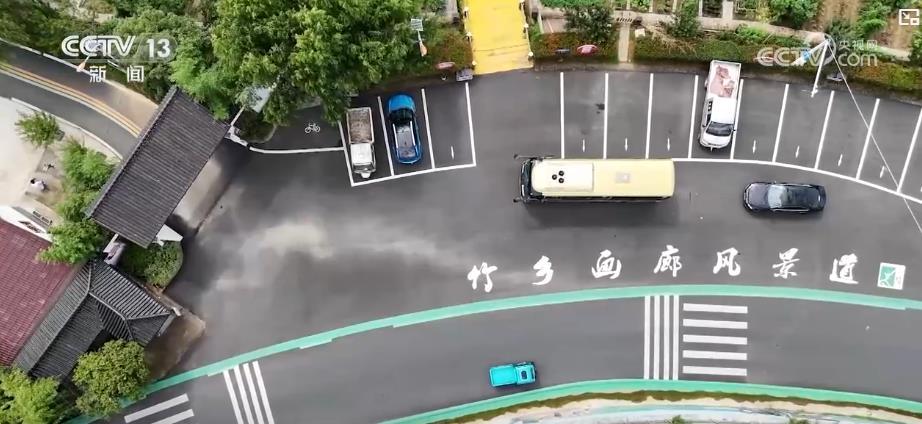 乡村游火爆：最美农村路成“最火打卡地” 释放暑期消费活力