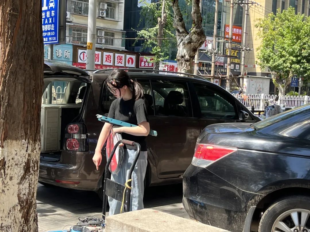 16岁襄阳女孩变身“千金顶”！网友：这才是真顶流！