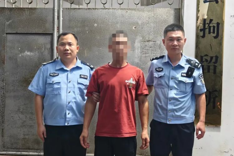 夜市闹事还袭警！一男子阻碍执行职务被拘留