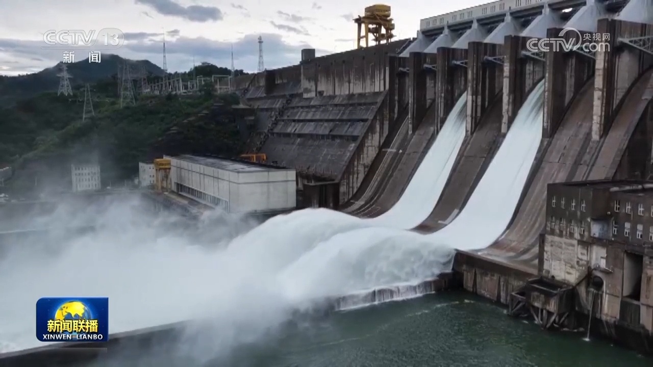 华北多地强降雨持续 各地加紧抢险救灾 华北多地强降雨持续 各地加紧抢险救灾