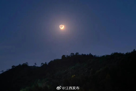 就在今晚！记得抬头看