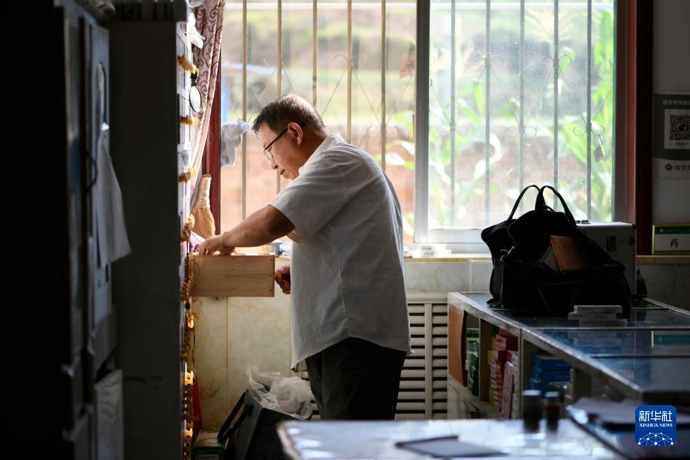 奔走半生，只为护佑三千乡邻