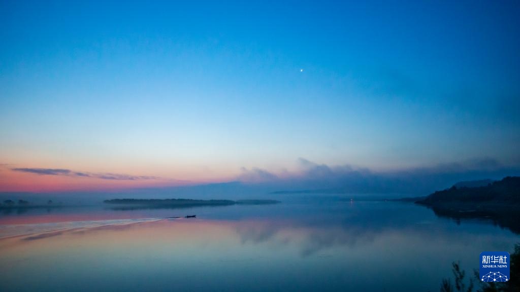 星空相册｜全年“最高”启明星闪耀天宇