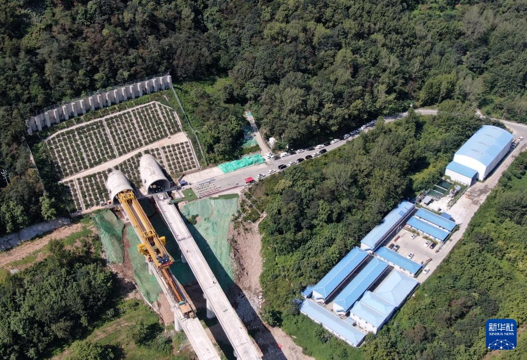 西康高铁全线完成桥梁架设 西康高铁全线完成桥梁架设