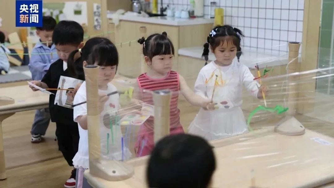 免费学前教育如何逐步推行？专家解读——