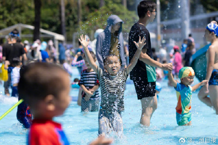 广州市多区发布高温黄色预警信号