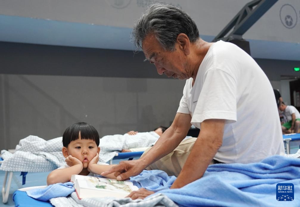 探访北京市平谷区体育中心安置点 探访北京市平谷区体育中心安置点