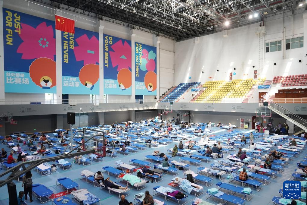 探访北京市平谷区体育中心安置点 探访北京市平谷区体育中心安置点