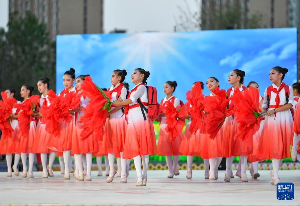 “舞”动乌鲁木齐