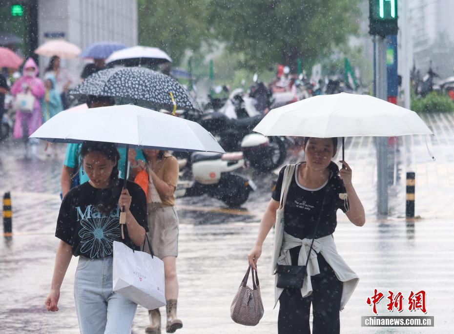 今年夏天,北方的雨真的格外多吗? 今年夏天,北方的雨真的格外多吗?
