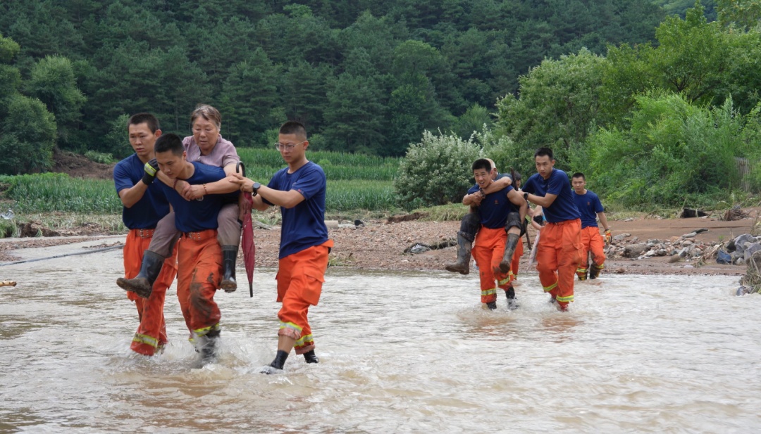 灾情就是命令！使命急速必达！——朝阳区消防救援支队驰援怀柔抗洪救灾纪实