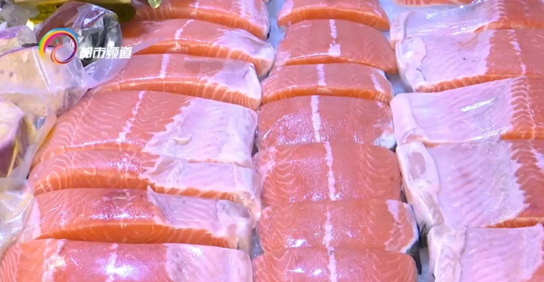 生菜卷烤肉正流行？医生紧急提醒：小心感染这种病……