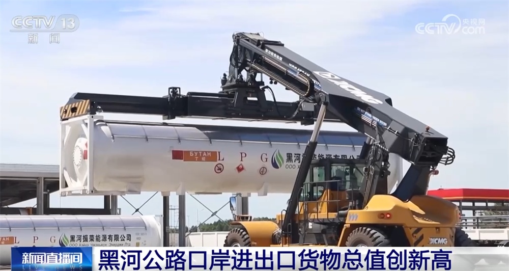 4亿人次、105万人次、300%……人流物流“创新高” 活力中国生机勃勃