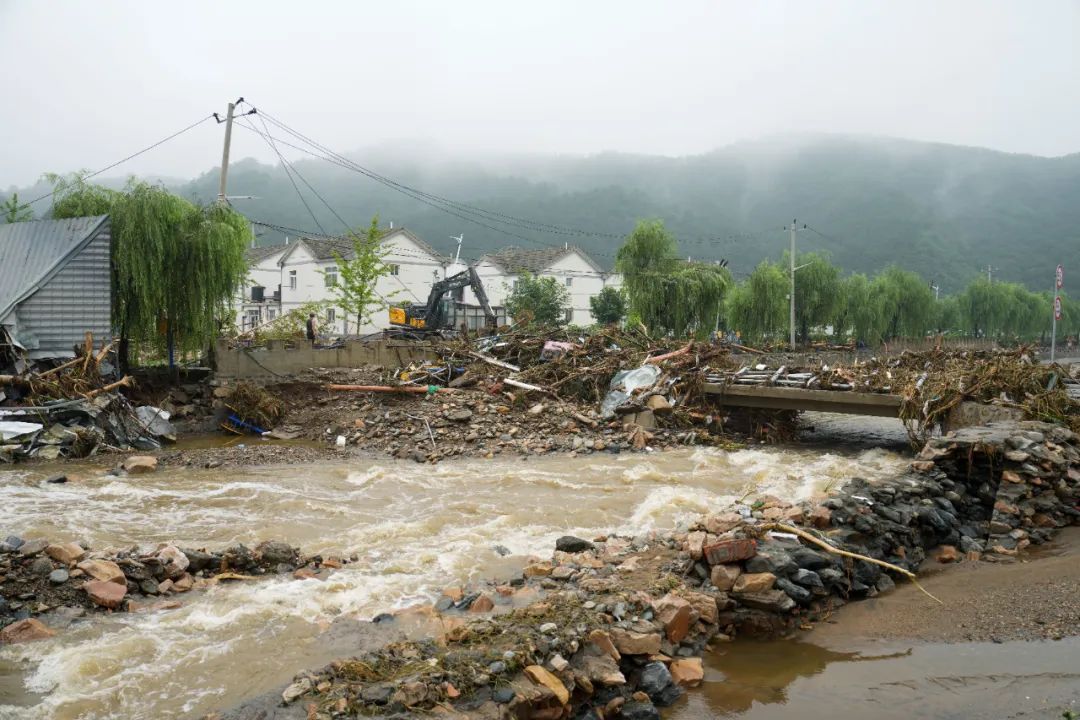 北京多预警中，市民非必要不前往风险区
