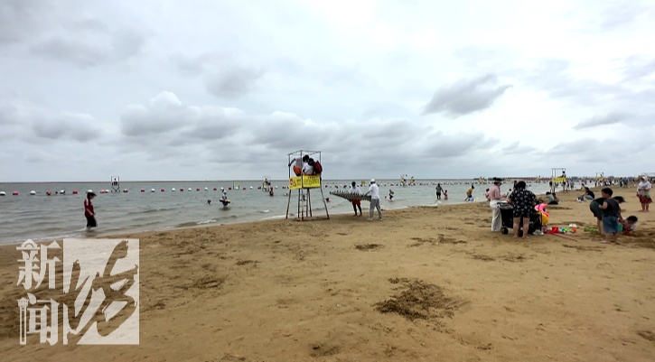 上海人今晚早点回家！台风正在加强！一区已做好停课、停工等准备！