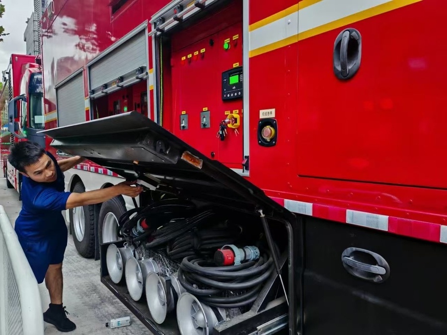 台风“竹节草”逼近，上海消防进入紧急战备，全面做好应急救援准备