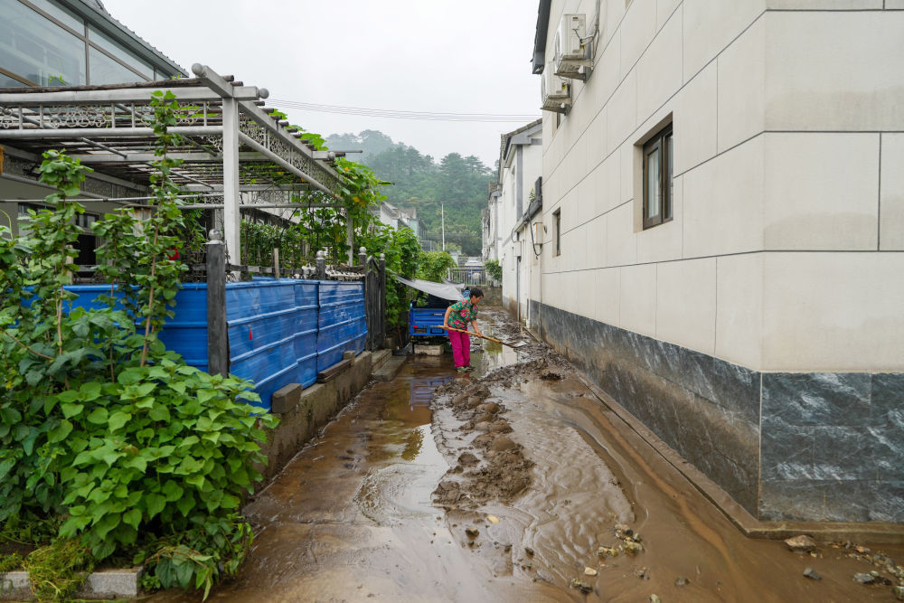 北京密云抗击暴雨灾害一线见闻