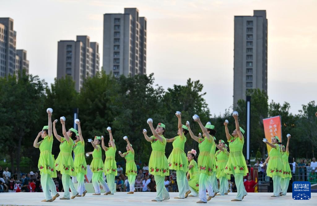 “舞”动乌鲁木齐