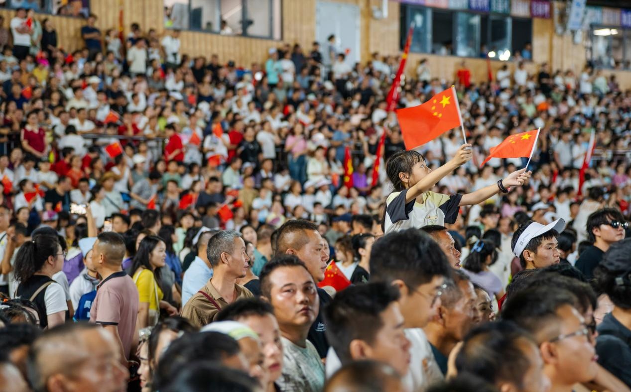 贵州“村超”灾后火爆归来