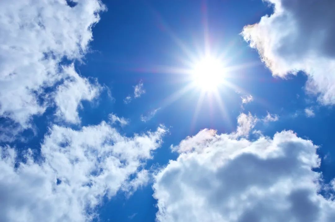 40℃+雷雨，即将抵达武汉！