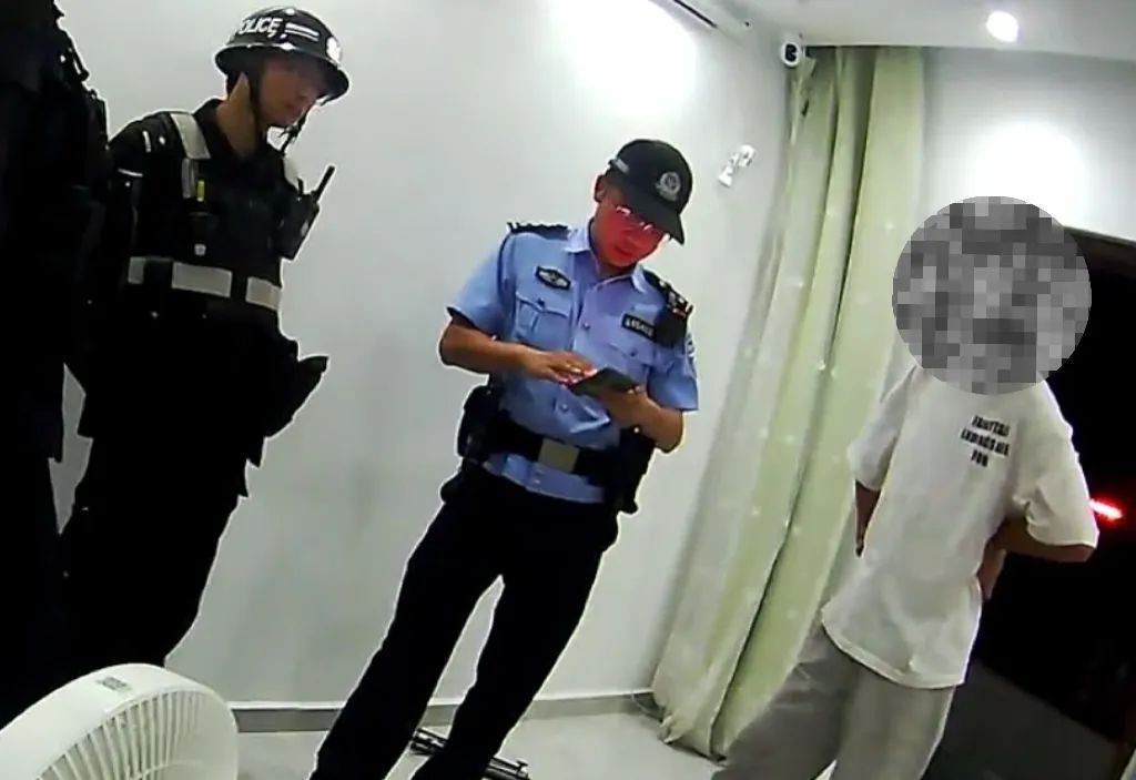 男子给女网友转账500元红包后想要回，虚构聊天记录报警称自己被骗