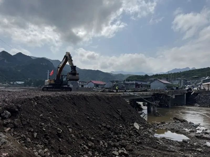 暴雨来袭，遇水架桥！怀柔琉璃庙镇消防救援纪实