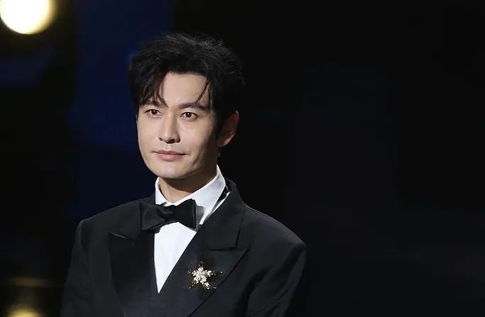 黄晓明回应考博落榜