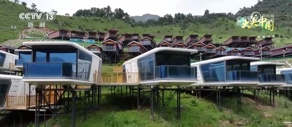 荒山变“金山”、山水“酿”诗意 镜头里的夏日中国气象万千