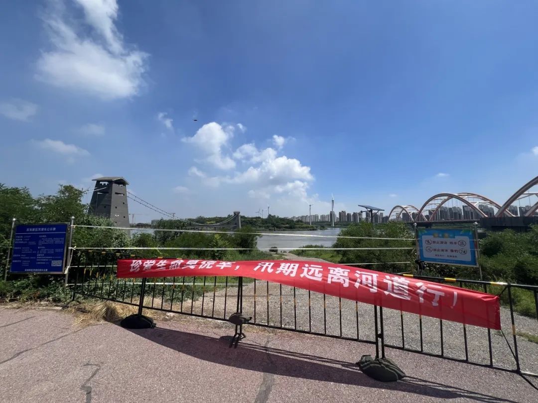 上游来水正经天津潮白新河入海！三道闸口泄洪！