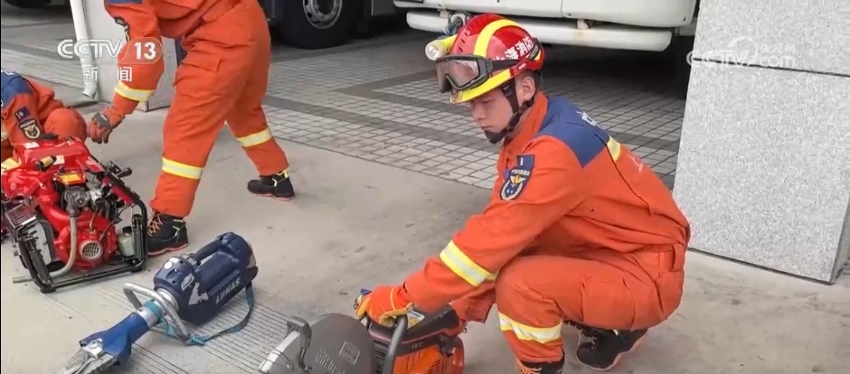多部门积极应对台风“竹节草” 全力投入防台防汛工作