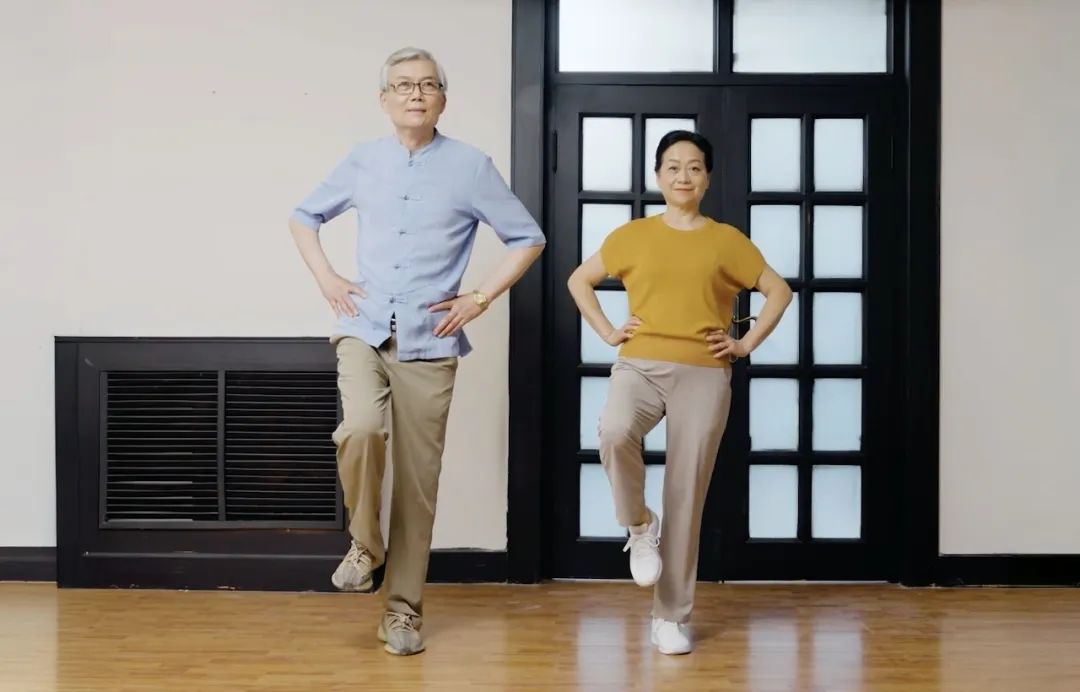 能做到这3个动作的人，不仅身体强壮，更有长寿潜力！你能做到几个？