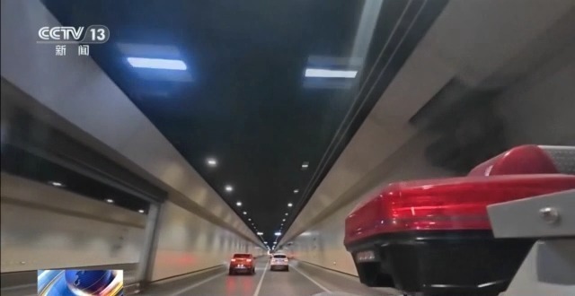 行李箱被抢 竟牵出“黑吃黑”电诈团伙 行李箱被抢 竟牵出“黑吃黑”电诈团伙