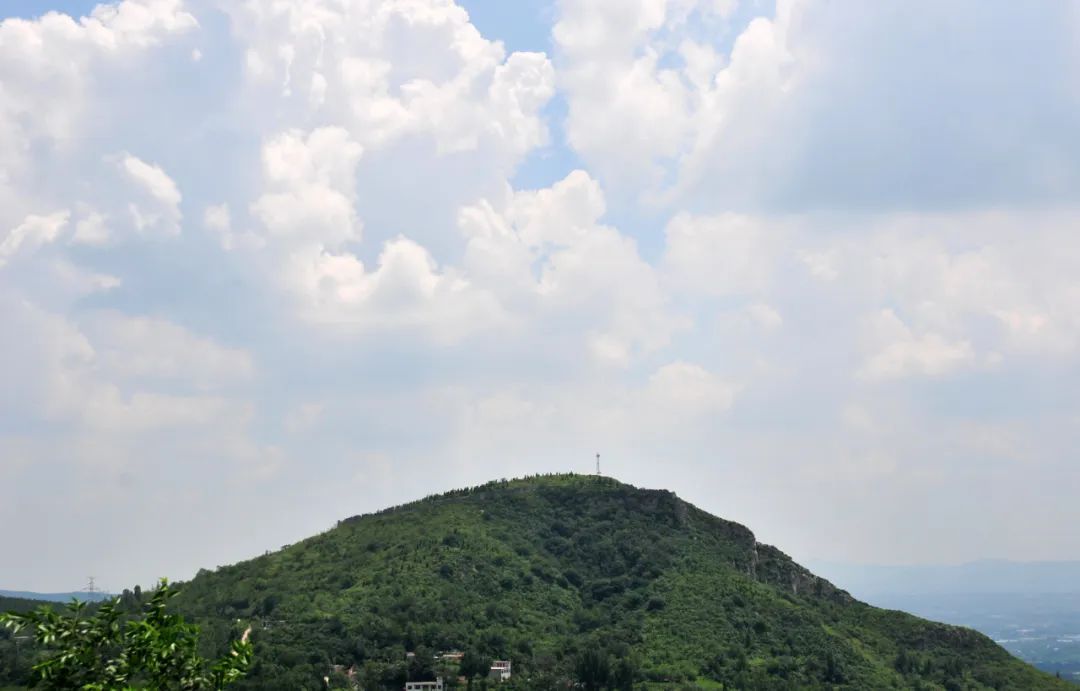 山风、蝉鸣、古树浓荫……郑州1h直达伏羲山脚下的小众秘境！