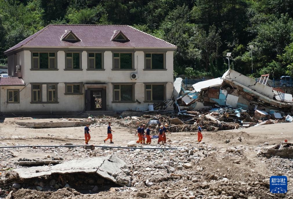 探访北京怀柔琉璃庙镇救援一线