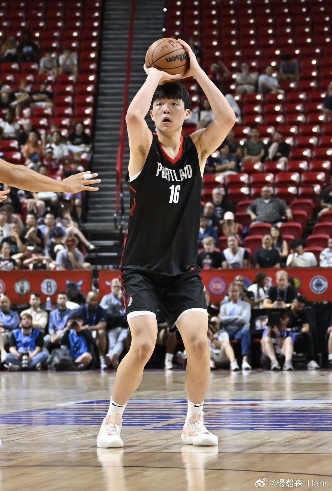 杨瀚森8月将再赴美国参加训练营，此前中国篮协同意其不参加亚洲杯