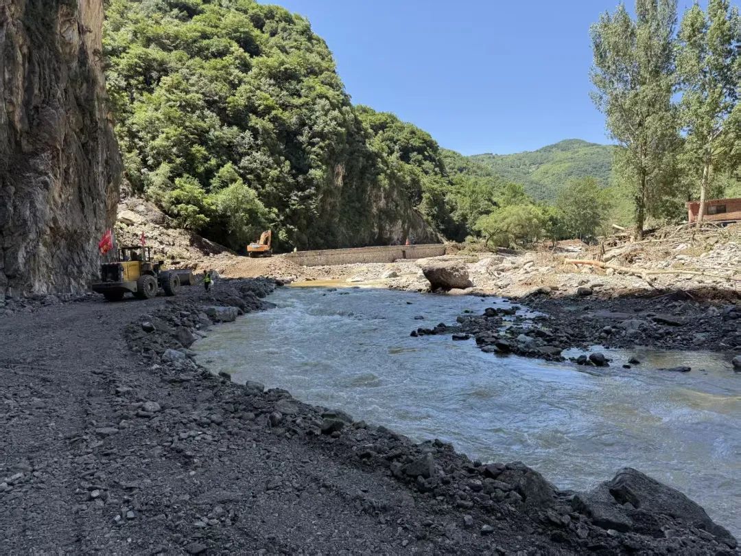 北京怀柔、平谷实现全区道路断点应急连通！