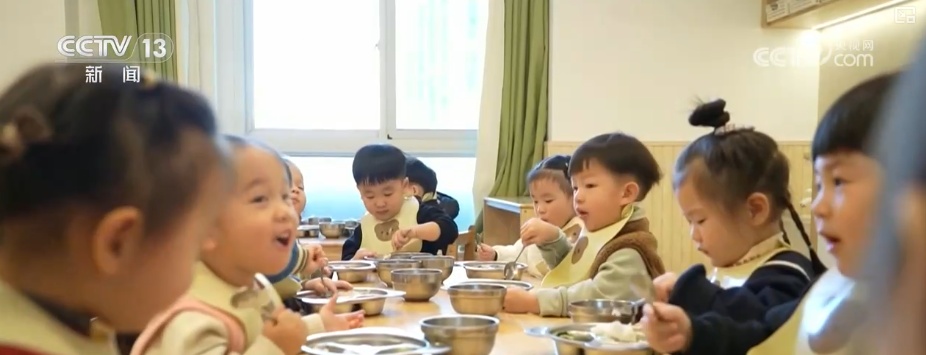 “看得见”“摸得着”，多维度读懂育儿补贴“减负增暖”！权威解读来了