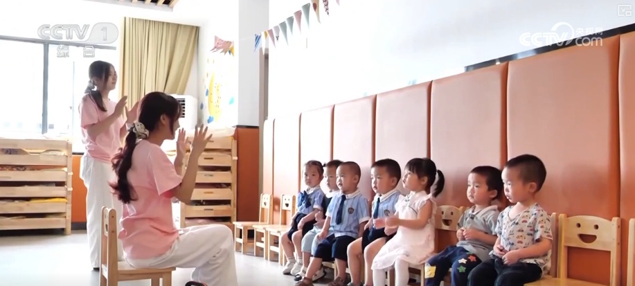 “看得见”“摸得着”，多维度读懂育儿补贴“减负增暖”！权威解读来了