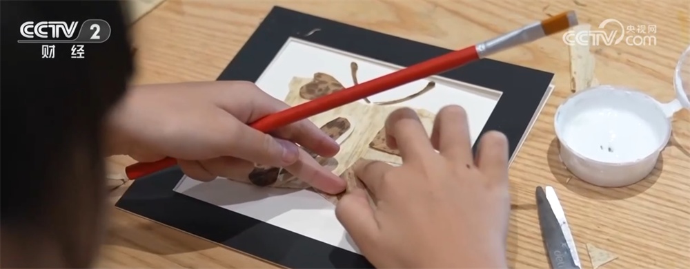 非遗技艺“触手可及”让传统文化“活”起来 一起沉浸式体验非遗魅力